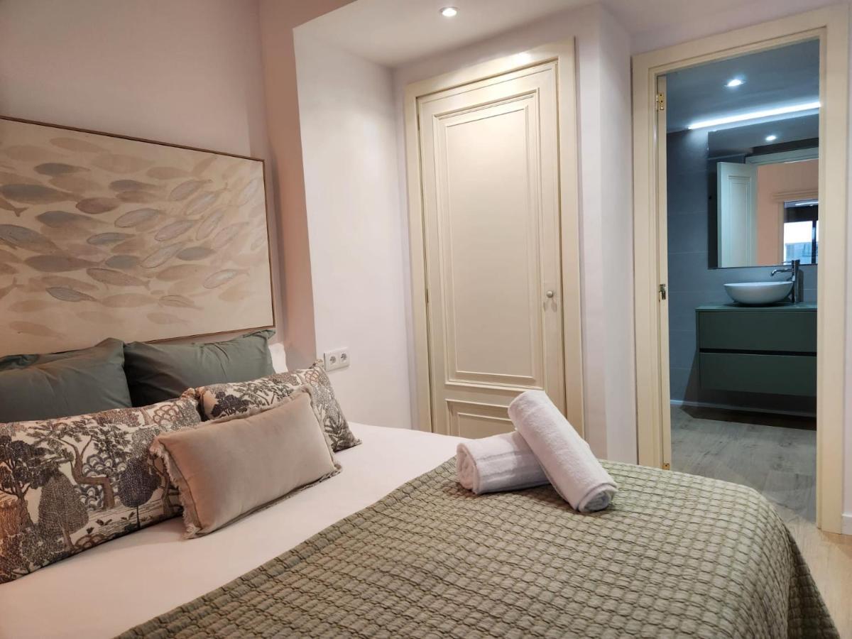 Florit Flats - The Apolo Apartment Valencia Eksteriør billede